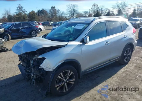 2017 Nissan Rogue Sl z USA, uszkodzony, nr VIN 5N1AT2MV3HC753217